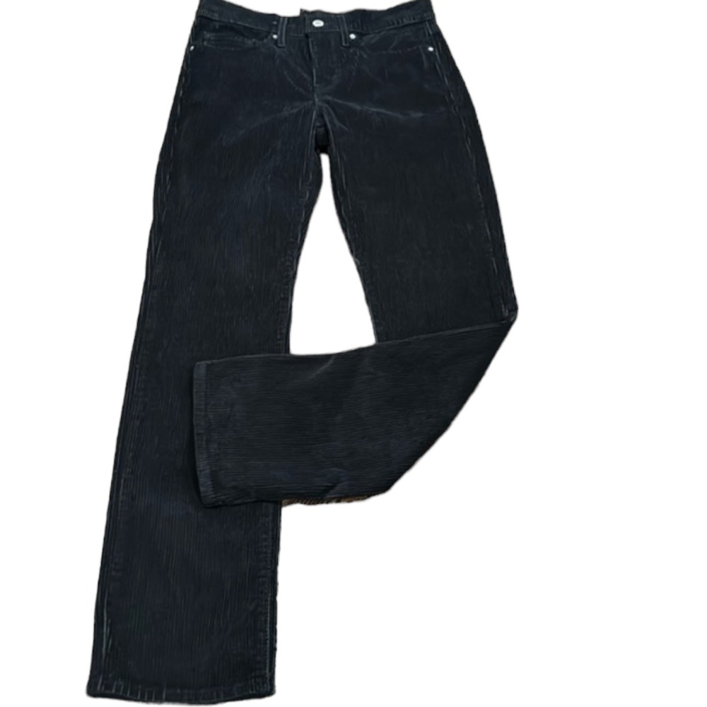 **NWT** Levi’s Corduroy Pant